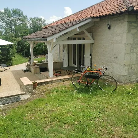 Сasa de vacaciones Hébergement Montpezat-de-Quercy